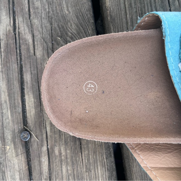 BRAIDED TEAL SLIP ON SANDALS WOMENS 10.5 THONG TOE WITH FLAT BUCKLE - Picture 4 of 6